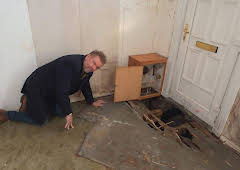 Homes Under the Hammer