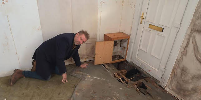 11:15 AM: Homes Under the Hammer (S28) | BBC One Channel Islands | 3/25 2026