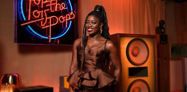 6:00 PM: Top of the Pops | BBC Two | 12/31 2025