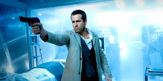 22:00: EL BLOCKBUSTER: 'ETERNAL' | Cuatro | 11/14 2025