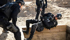 S.W.A.T. (S4 E10)