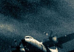 Extraterrestres: ellos están entre nosotros: Triángulo luminoso frente al avión