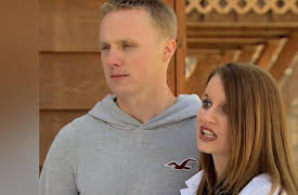 Living Alaska Season 1: Living Alaska The James Family