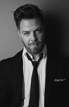 Alejandro Gutierrez Borda as 