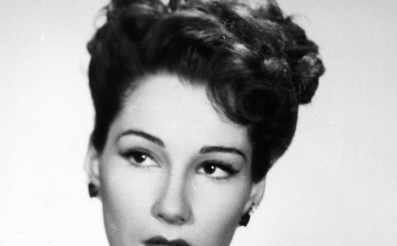 Doris Dowling