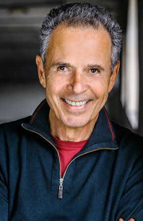 Robert Lesser as Sgt. Mueller