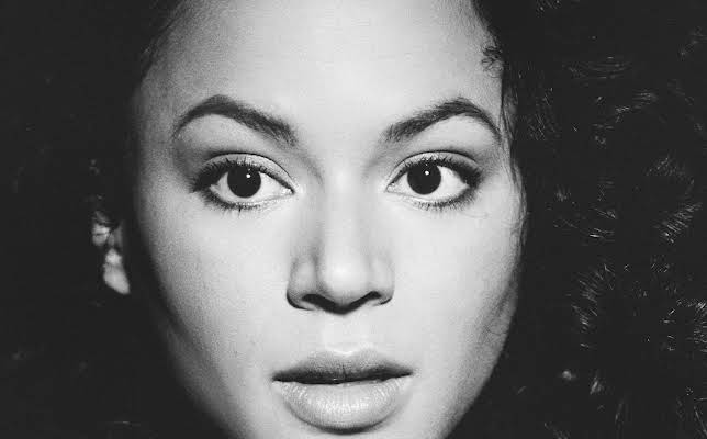 Aldís Amah Hamilton