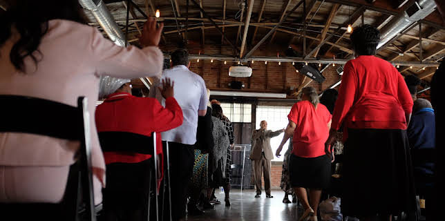 11:10: The Cult Of The Real Housewife (S1 E1) (S1) | TLC | 1/8 2026