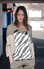 Samantha Alleyne som Holiday Maker /  
            Hen Party Guest