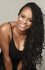 Ulrike Stewart som Shayanna