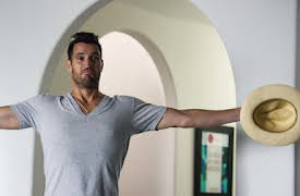 Huge in France: Épisode Quatre