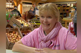 James Martin: Home Comforts: Childhood Favourites