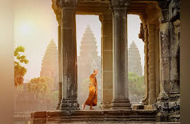 World Heritage Sites: Exploring the World’s Greatest Places: Angkor Wat, the Great Khmer Temple