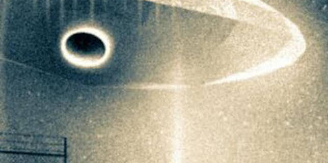 04:09: Extraterrestres: ellos están entre nosotros: Ataque de otro mundo | Discovery Max | 1/12 2026