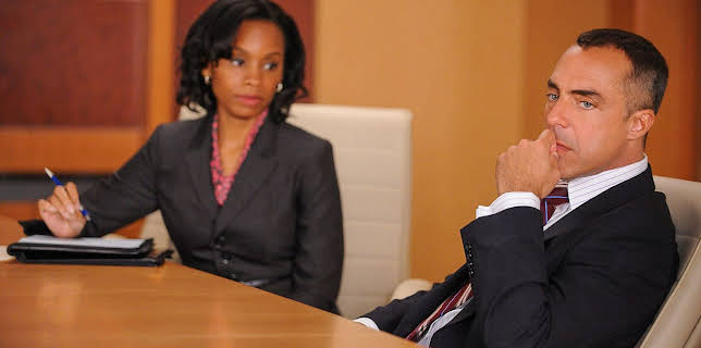 2:45 AM: The Good Wife (S2 E3) (S2) | 5 Star | 11/25 2025