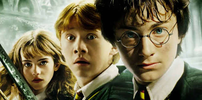 15:30: HOME CINEMA: 'HARRY POTTER Y LA CÁMARA SECRETA' | Cuatro | 11/23 2025