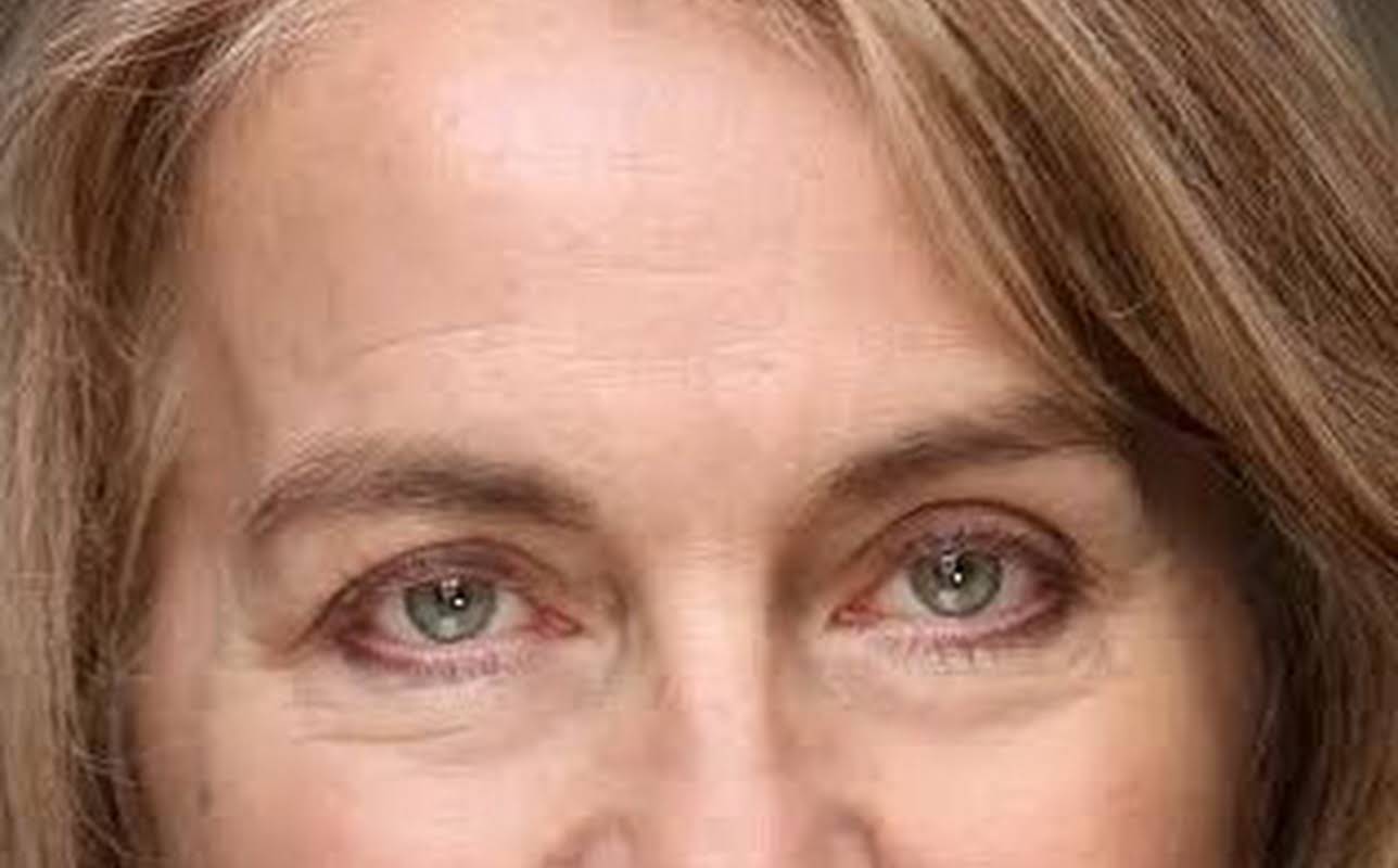 Julia St John