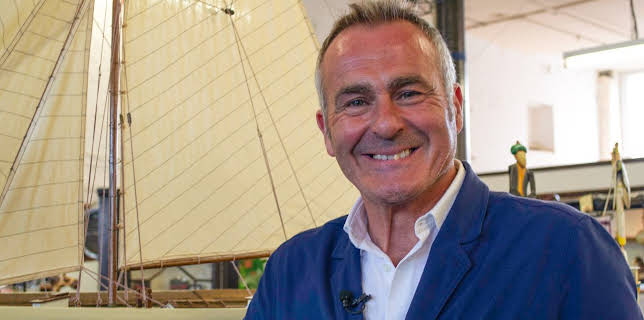 3:00 AM: Paul Martin's Antiques Showdown (S1 E68) (S1) | 5 Select | 11/7 2025