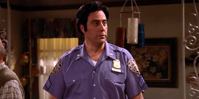 8:40 AM: Everybody Loves Raymond | Channel 4 | 12/11 2025