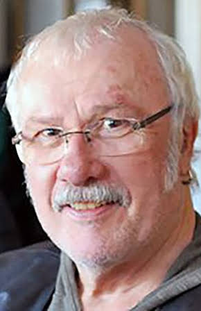 Dan Hennessey as 