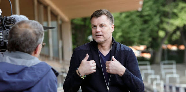 02:55: Das Land bebt - 1992 | WDR Fernsehen | 1/2 2026