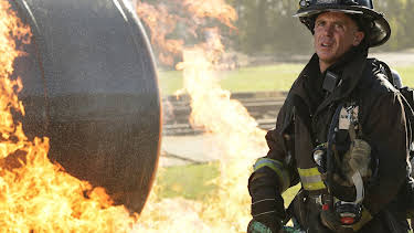 03:10: Chicago Fire (S2 E7) (S2) | Viasat Series | 6/25 2026