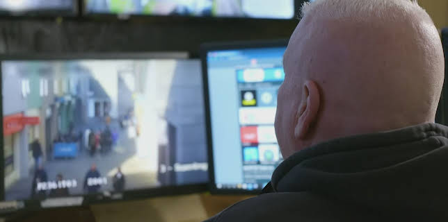 12:45: Gauner vs. Kaufhaus-Cops | ProSieben Maxx | 12/2 2025