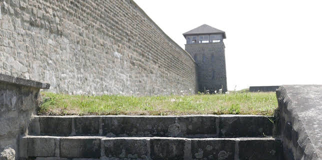 15:50: Nazi-Bauten - Geheimprojekte aus Beton | Kabel Eins Doku | 12/19 2025