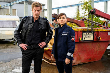 21:45: Friesland - Fundsachen | ZDFneo | 4/22 2026