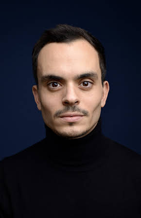 Jonathan Burteaux as 