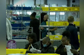 Red & Blue Season 6: 11/10: Red and Blue