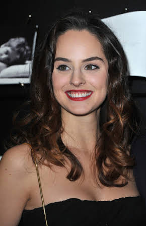 Noémie Merlant as 