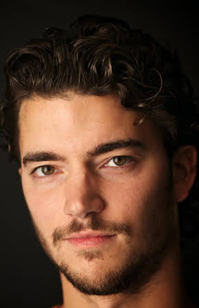 Michiel Thomas as Director