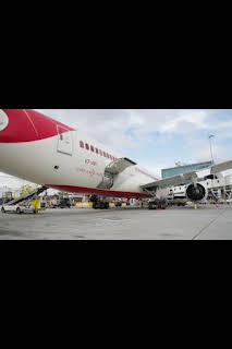 05:20: Dentro del aeropuerto de Melbourne: Cualquier cosa puede pasar | National Geographic | 12/25 2025