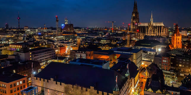 23:50: Miteinander füreinander | ZDF | 3/8 2026