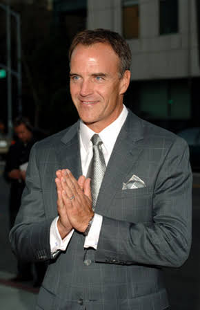 Richard Burgi as 