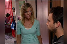 It's Always Sunny in Philadelphia Season 1: The Gang Finds Dead Guy