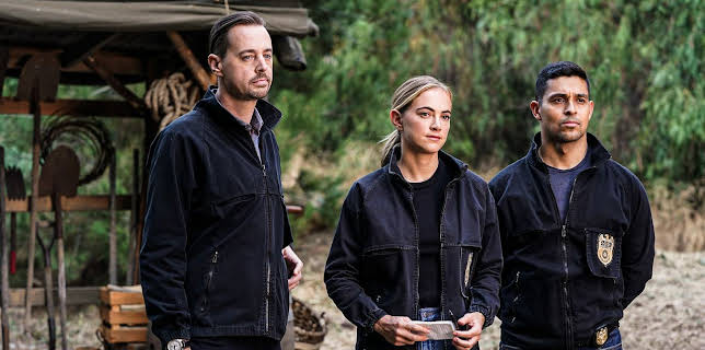 8:00 PM: NCIS (S18 E3) (S18) | 5 USA | 12/16 2025