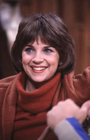 Cindy Williams as 