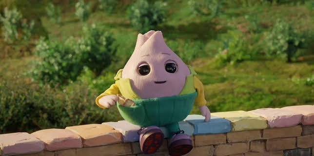 5:45 PM: Moon and Me (S1) | Cbeebies | 12/26 2025