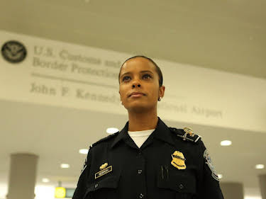 01:55: Schmugglern auf der Spur | ProSieben Maxx | 5/4 2026