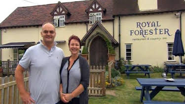 3:05 AM: Four in a Bed | Channel 4 | 4/11 2026