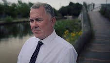 The Suitcase Murders (S1 E7)