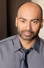 Sean T. Krishnan som 