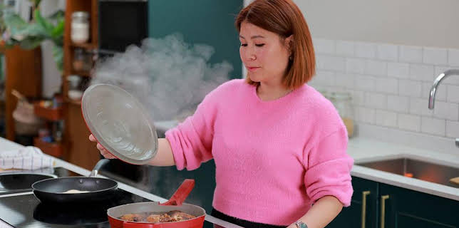 11:30 AM: Nadiya’s Simple Spices (S1 E3) (S1) | BBC One | 1/17 2026