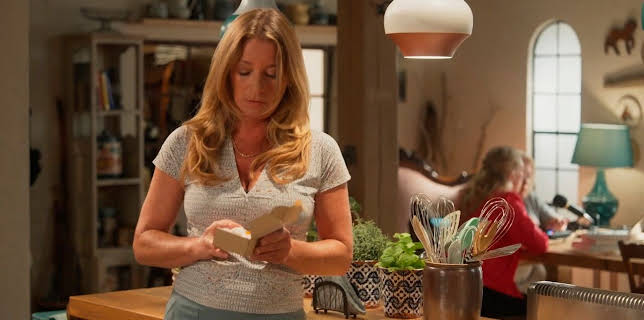 14:10: Rote Rosen (4282) | Das Erste | 2/4 2026