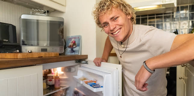 22:30: Här är ditt kylskåp (S2 E21) (S2) | Kanal 5 | 12/1 2025