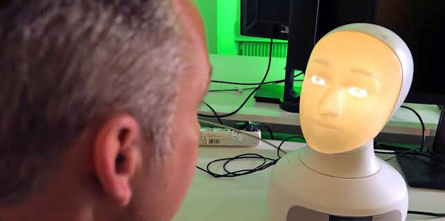 22:00: Übernehmen jetzt die Maschinen? | HR Fernsehen | 11/26 2025