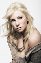 Ari Graynor som 