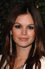 Rachel Bilson som 